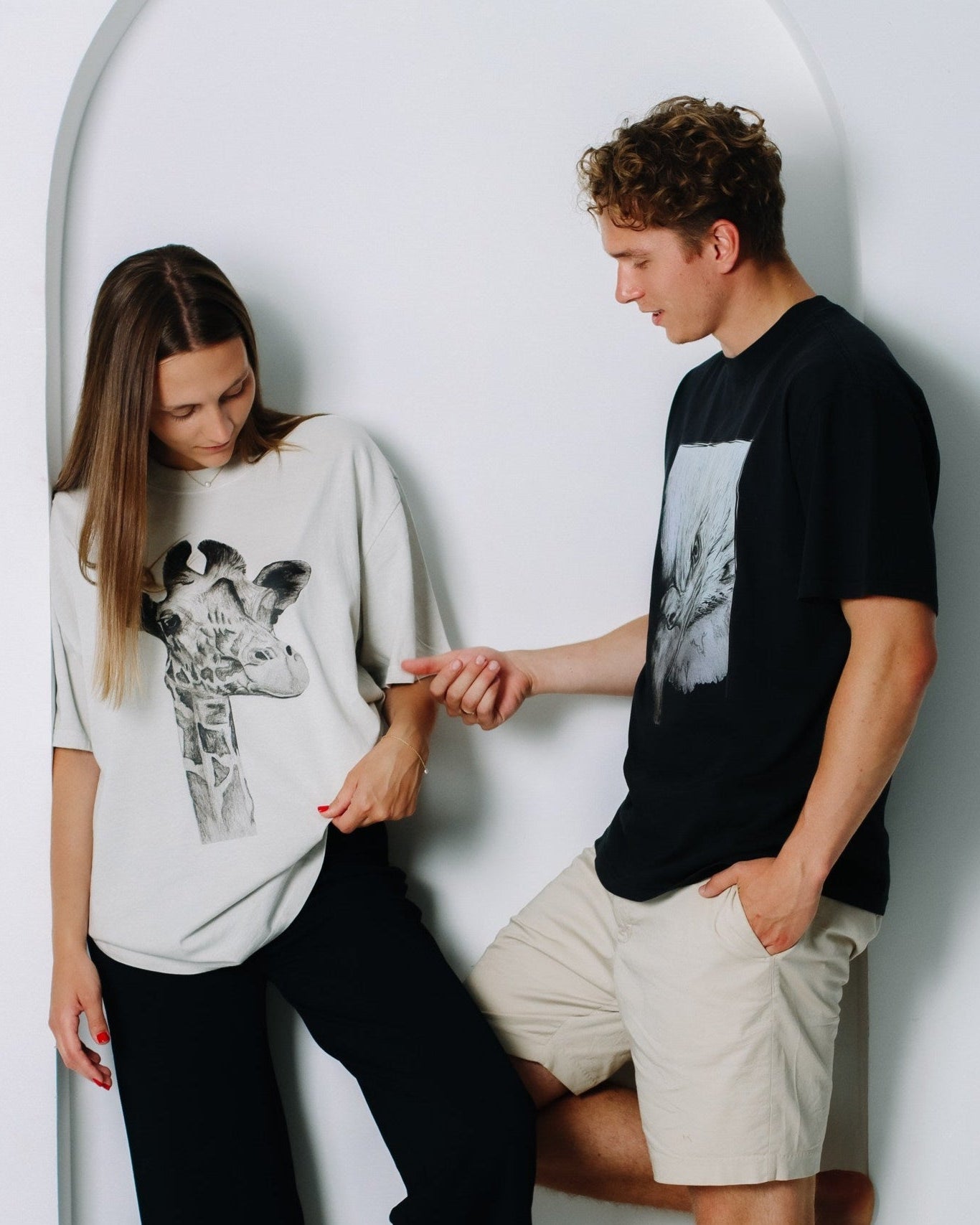 Giraffe | Oversized Cotton T-shirt